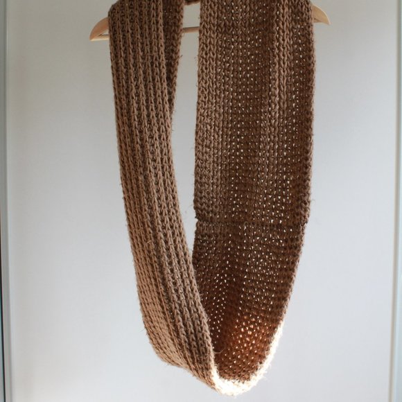 Chunky Beige Knit Infinity Scarf ** 3 for $20 ** - Picture 5 of 5